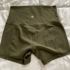 Lululemon Align shorts